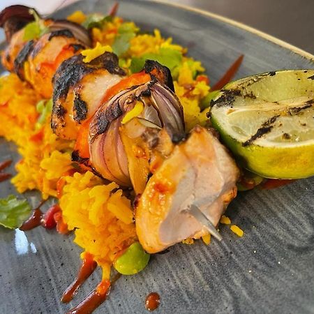 The Bell Hotel Aylesbury Aylesbury  Ngoại thất bức ảnh