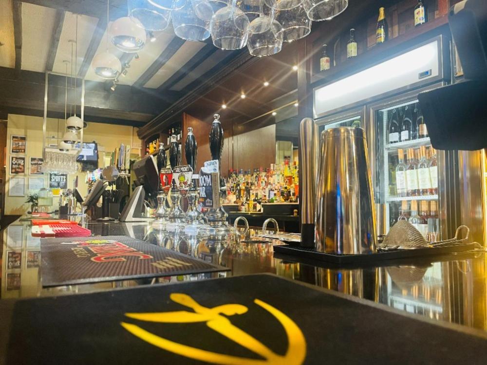 The Bell Hotel Aylesbury Aylesbury  Ngoại thất bức ảnh